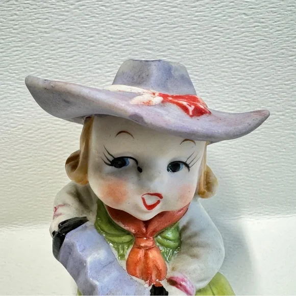 Vntg Singing Cowgirl Playing Accordion Hat Kitchy Shelf Sitter Figurine Japan - Picture 2 of 8